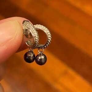 Silver Hoop Earrings with Black Pearls